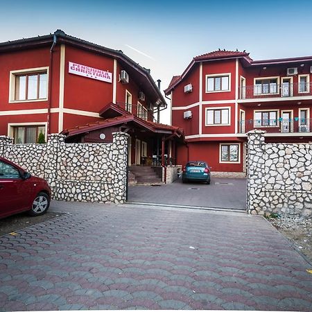 Pensiunea Christiana Arad Exterior foto